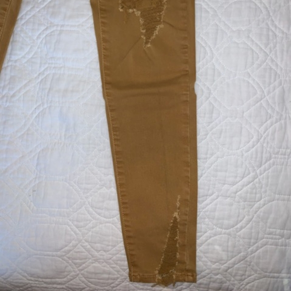 American Eagle Mustard Distressed Hi-Rise Jeggings - Picture 4 of 6